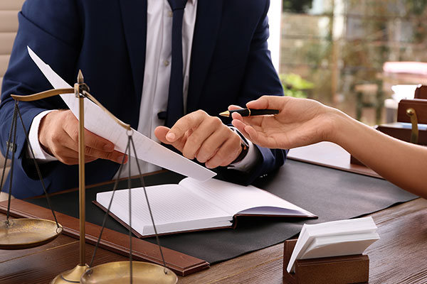 ციფრული სამართალი და მომხმარებლის უფლებები.